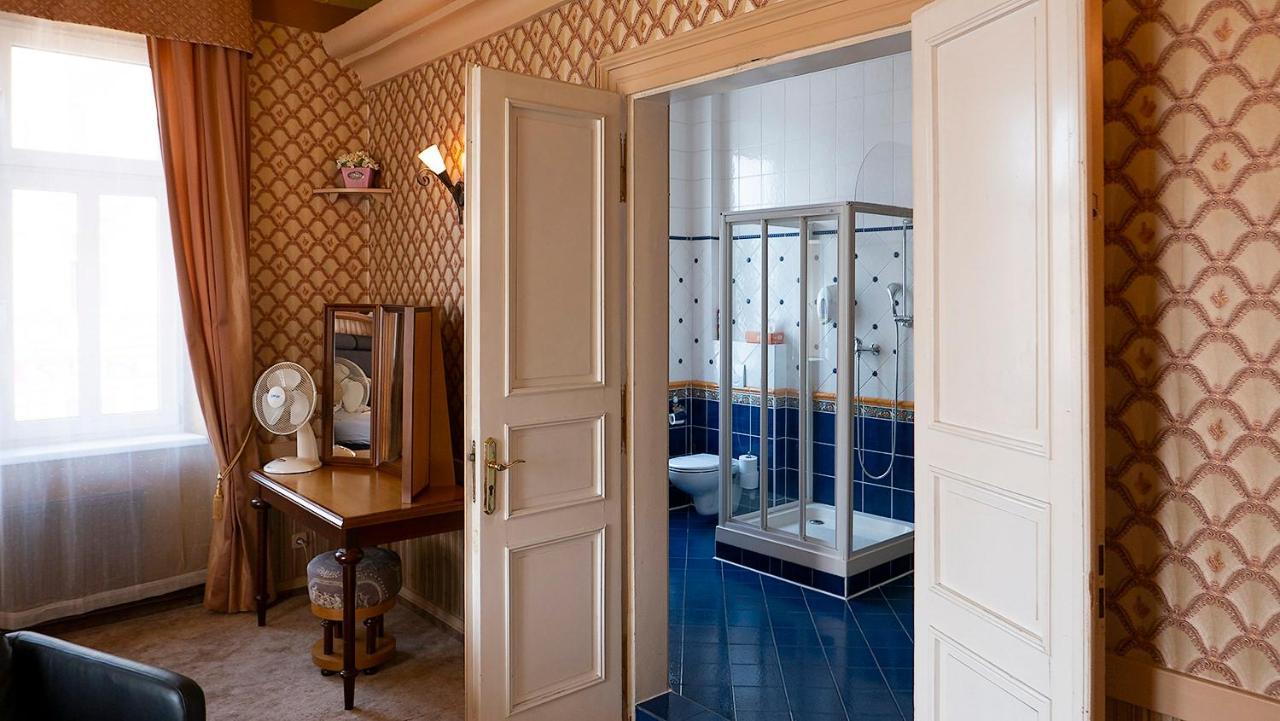 Light Rooms Prag Exterior foto